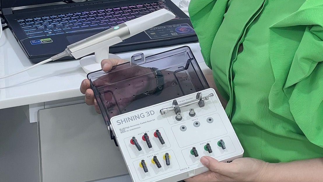 Shining 3D Elite เทคโนโลยีสแกนในช่องปากเพื่อรอยยิ้มที่สมบูรณ์แบบ