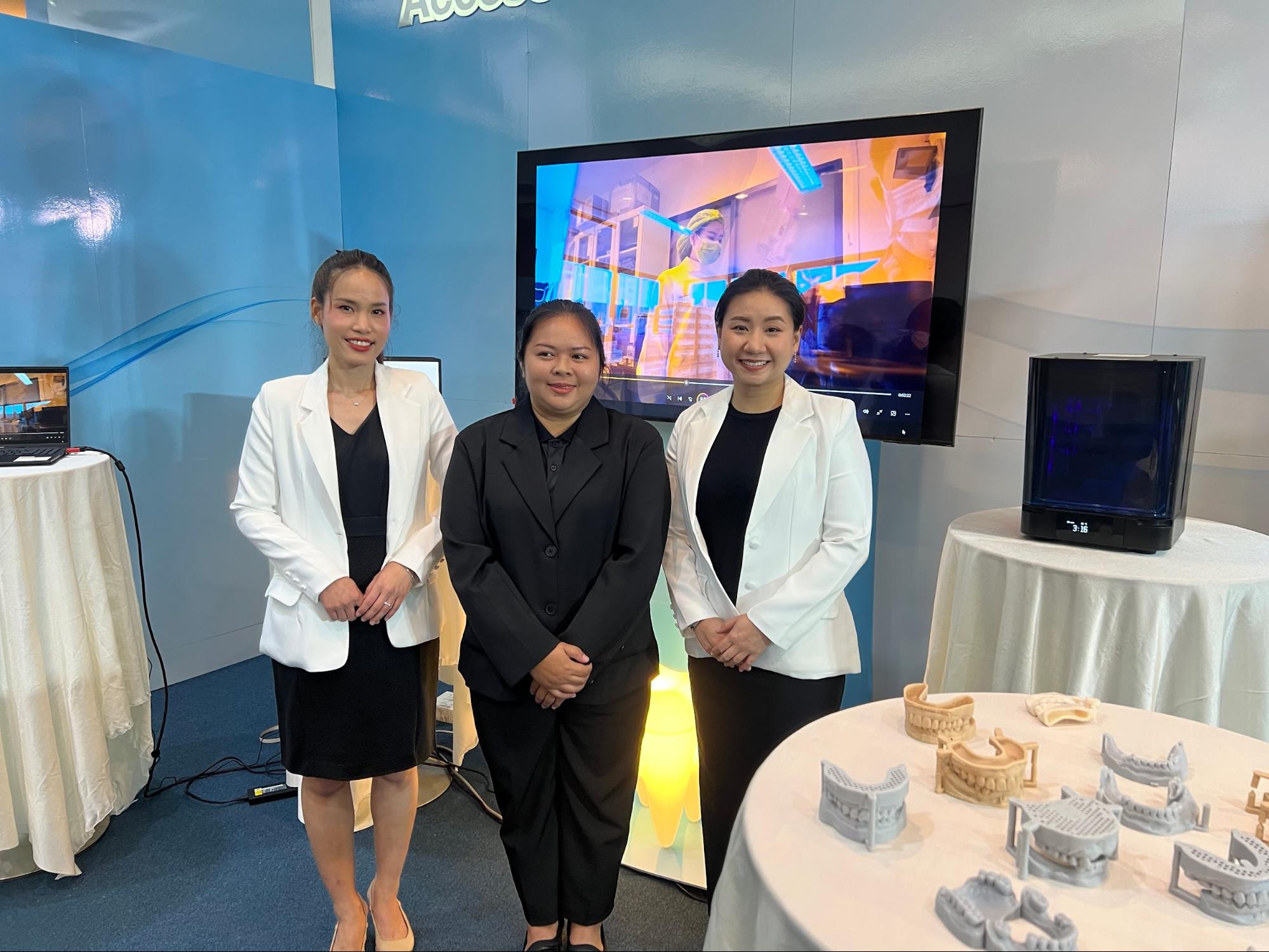 หมอวารินทร์ (A-Smile) ร่วมบรรยายงาน 90 ปี รพ.สรรพสิทธิประสงค์ พลิกโฉมทันตกรรมดิจิทัลอุบลฯ